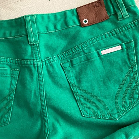 Armani Exchmge   ( AX) spring green cuff short shorts ♥️♥️ - Picture 5 of 12